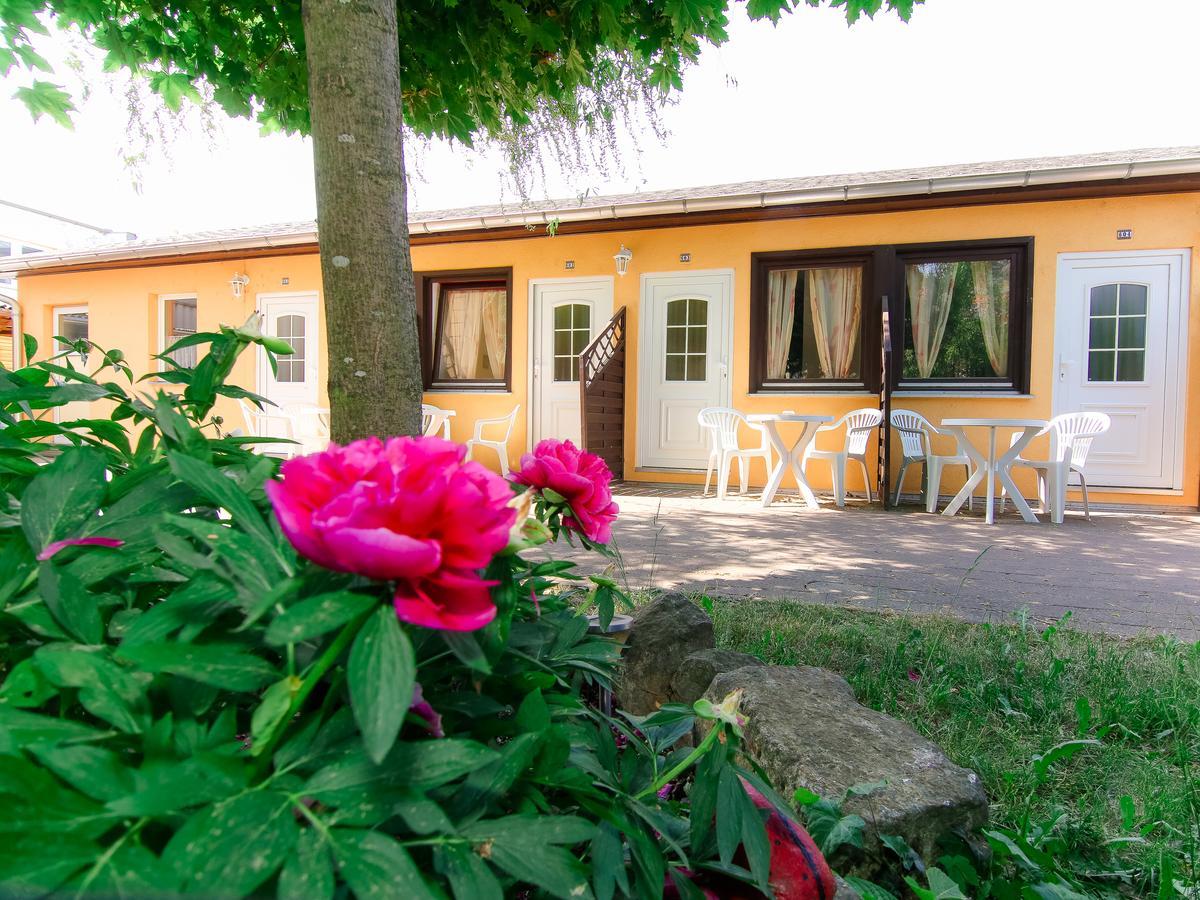 Hotel Reichskrone Heidenau  Exteriör bild